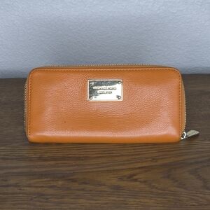 Michael Kors Tan Leather Wallet with Gold Accents